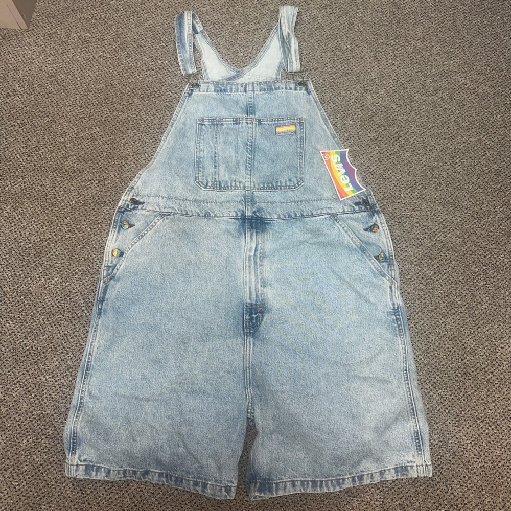 Levis Pride Edition Light Wash Denim Shortalls Rainbow Buttons Patch Overalls